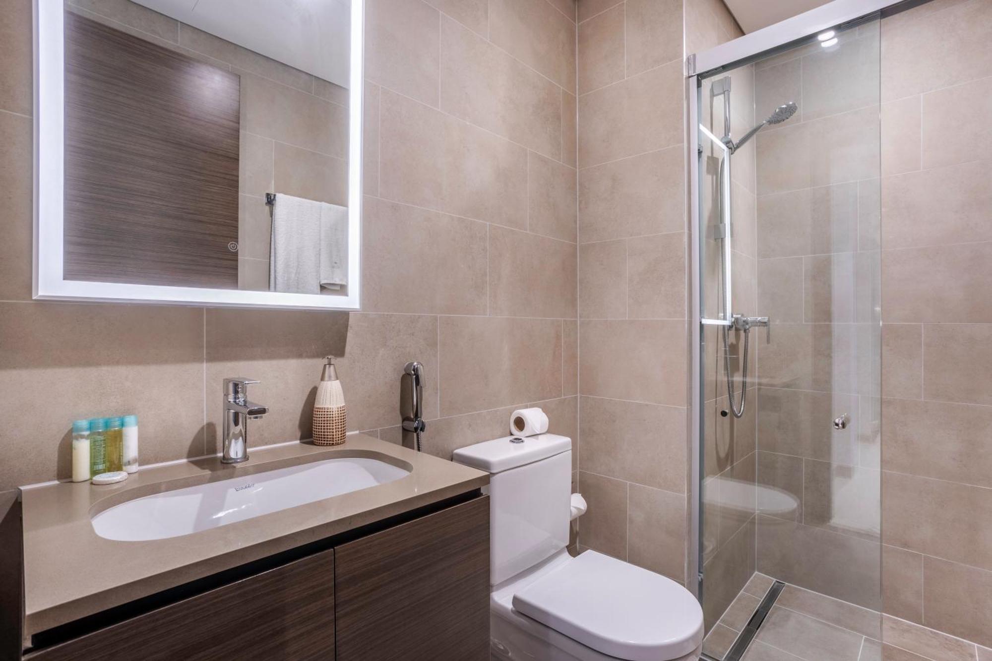 Stay By Latinem Luxury 1Br Plus Study Holiday Home Cv A2712 Near Downtown Dubai Exterior foto